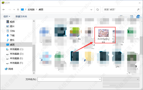 BlueStacks�������ͼƬ�ķ����̳�