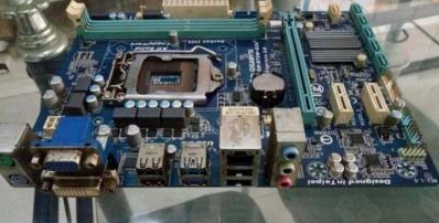 win10电脑出现DNS异常上不了网怎么办?